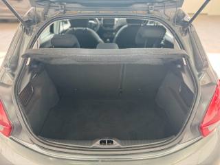 PEUGEOT 208 usata, con Specchietti laterali elettrici