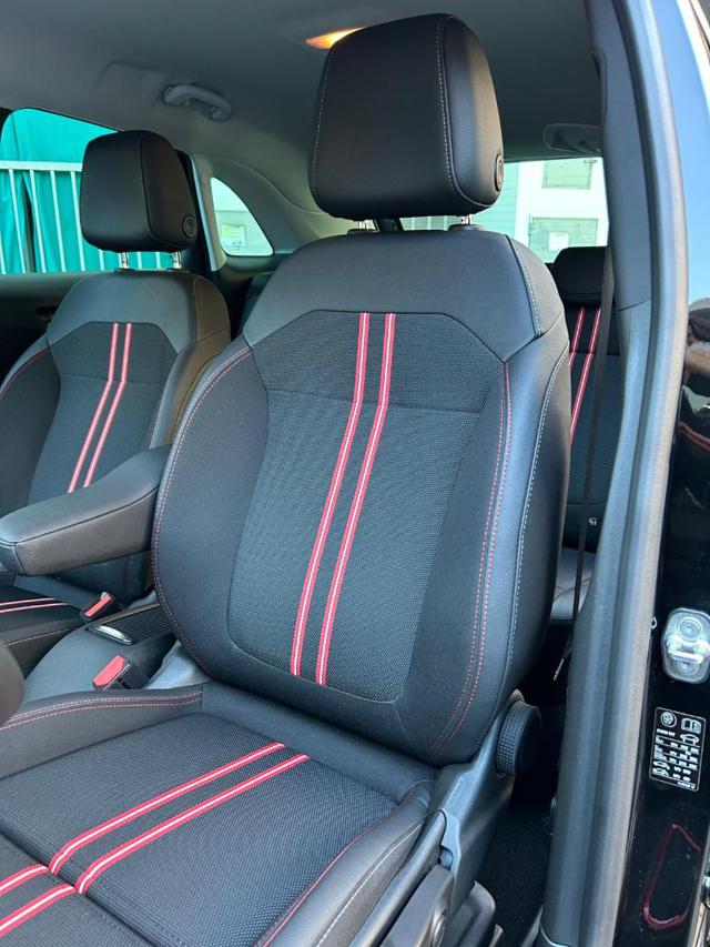 OPEL Crossland usata, con Park Distance Control