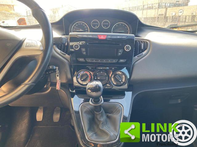 LANCIA Ypsilon usata, con Fendinebbia