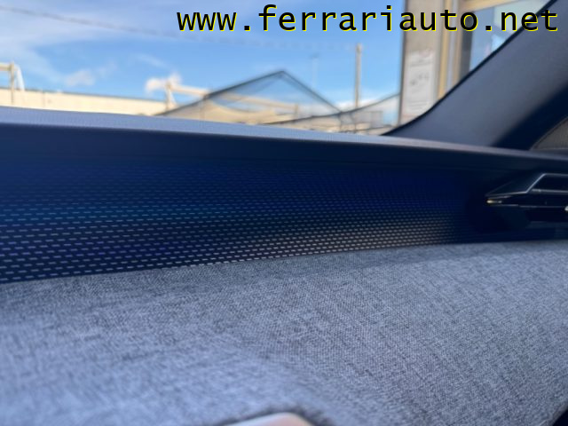 PEUGEOT 3008 usata, con Volante in pelle