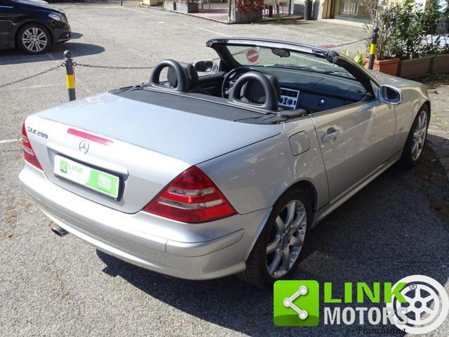 MERCEDES-BENZ SLK 200 usata, con Fendinebbia