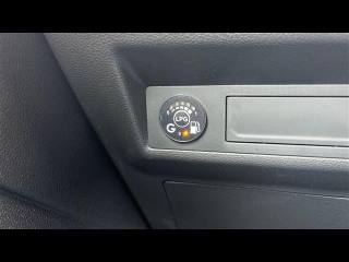 RENAULT Captur usata, con Volante in pelle