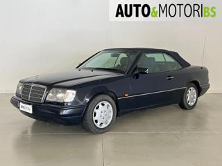 MERCEDES-BENZ E 200 usata 19