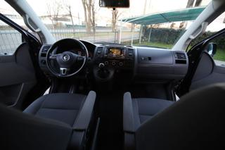 VOLKSWAGEN Multivan usata, con Servosterzo