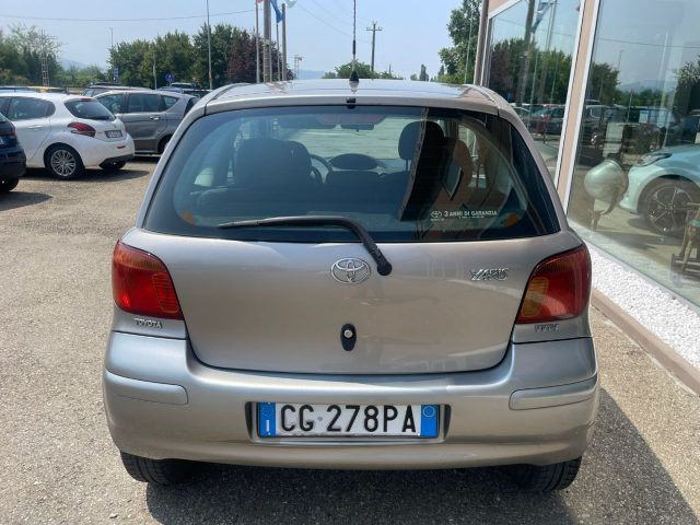 TOYOTA Yaris usata, con Climatizzatore
