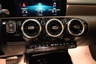 MERCEDES-BENZ A 35 AMG usata 108