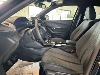 PEUGEOT 2008 usata, con Climatizzatore