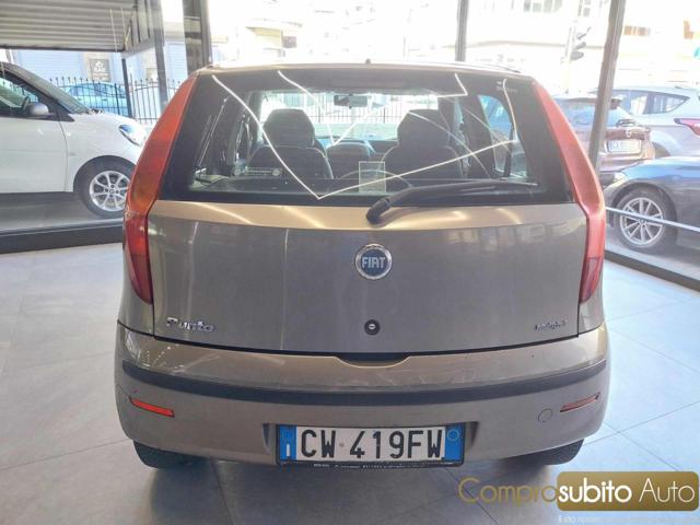 FIAT Punto usata, con Autoradio