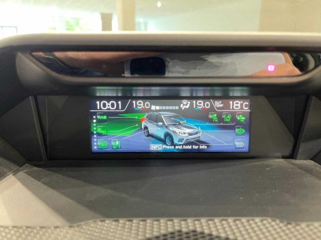 SUBARU Forester usata, con Specchietti laterali elettrici