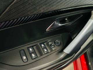 PEUGEOT 2008 usata, con Cerchi in lega