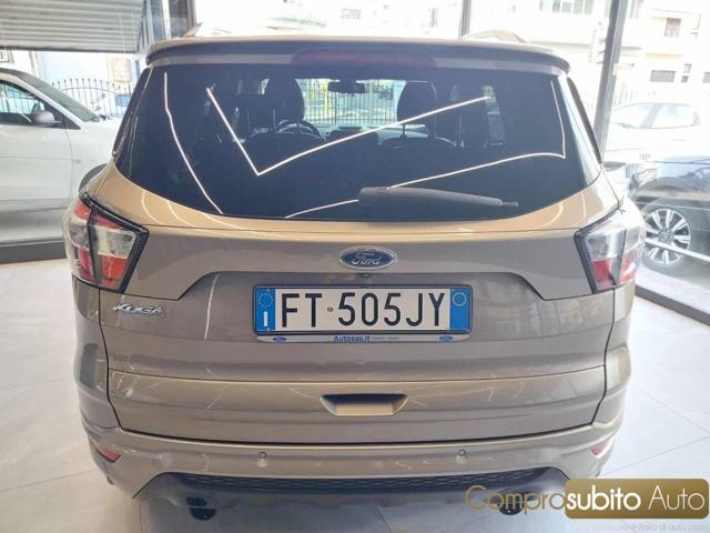 FORD Kuga usata, con Cerchi in lega