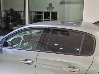 PEUGEOT 208 usata, con Boardcomputer