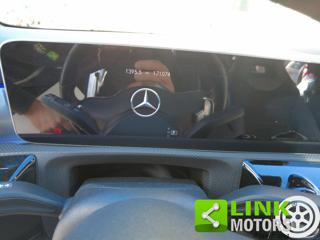 MERCEDES-BENZ CLA 220 usata, con Sedile posteriore sdoppiato