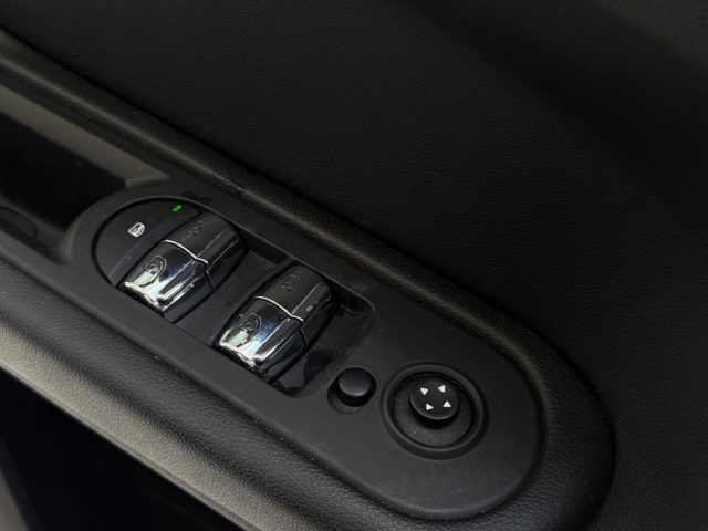 MINI Countryman usata, con MP3