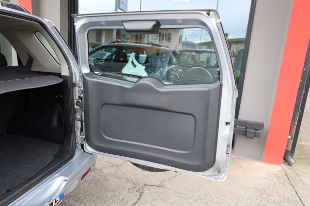 DAIHATSU Terios usata 52