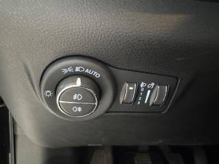 JEEP Compass usata, con Volante in pelle