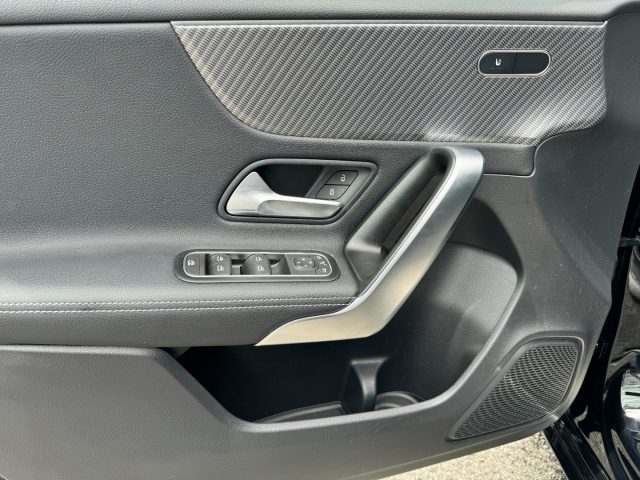 MERCEDES-BENZ A 180 usata, con Sistema di navigazione