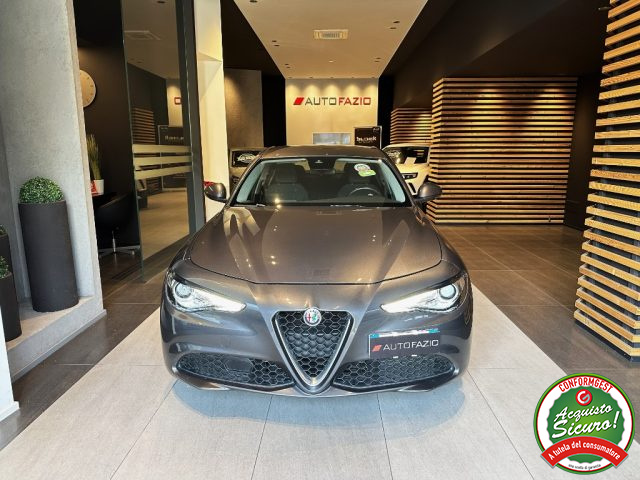 ALFA ROMEO Giulia usata, con Luce d