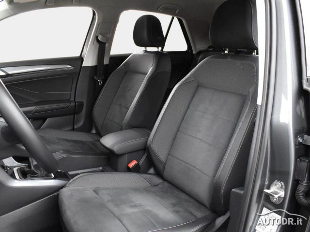 VOLKSWAGEN T-Roc usata, con Touch screen