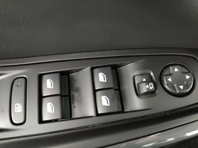 OPEL Grandland X usata, con Regolazione elettrica sedili