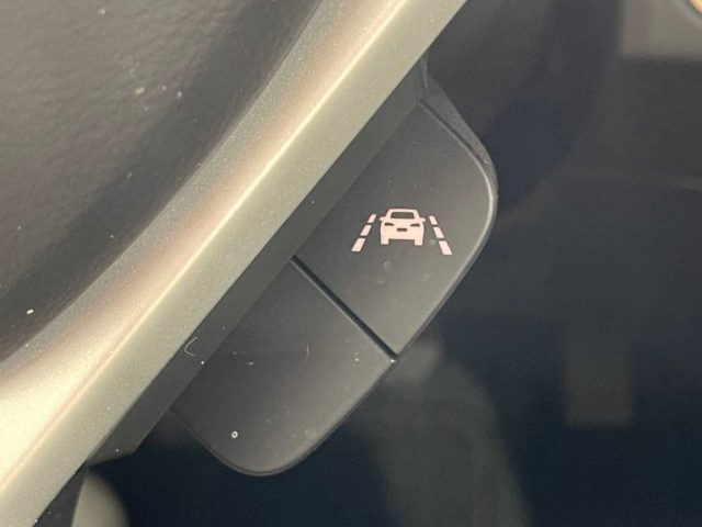 SUZUKI S-Cross usata, con Telecamera per parcheggio assistito