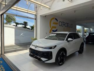 VOLKSWAGEN T-Roc 1.5 eTSI ACT 150 CV DSG R-Line da ?389,00 mensili