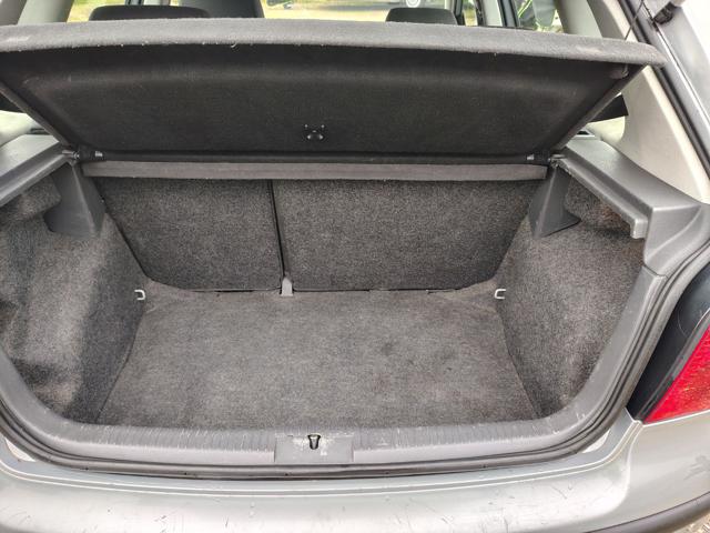 VOLKSWAGEN Polo usata, con Specchietti laterali elettrici