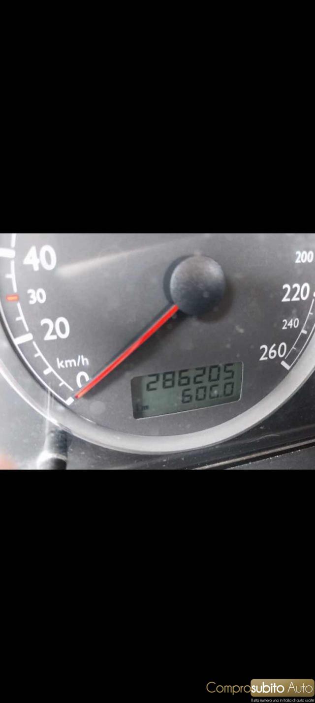 VOLKSWAGEN Sharan usata 20
