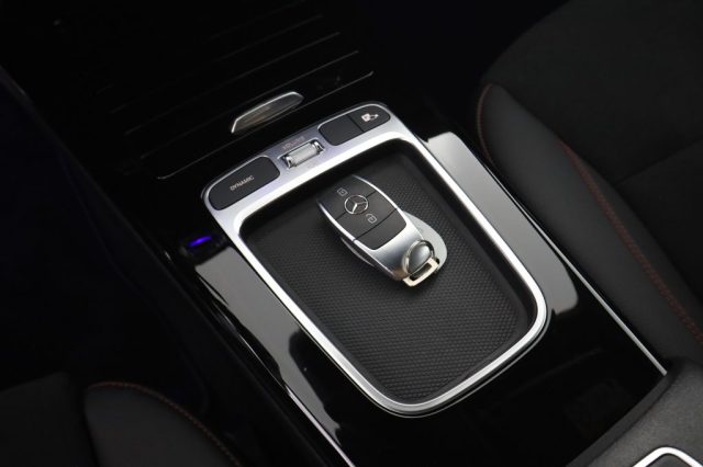 MERCEDES-BENZ A 180 usata 12
