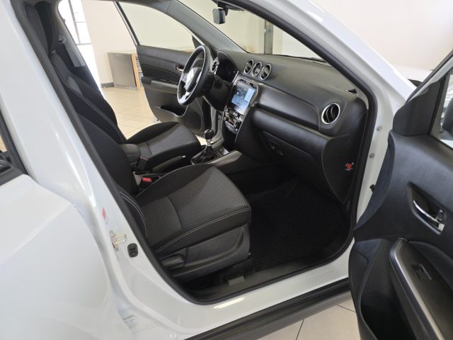SUZUKI Vitara usata, con Sedili riscaldati