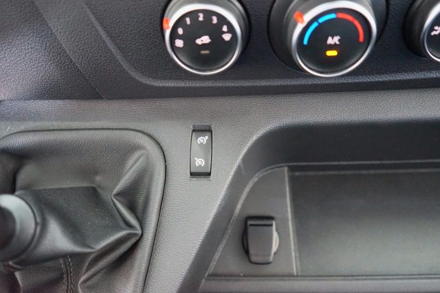 RENAULT Master usata 37