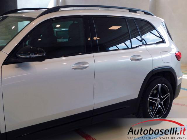 MERCEDES-BENZ GLB 180 usata, con Portellone posteriore elettrico