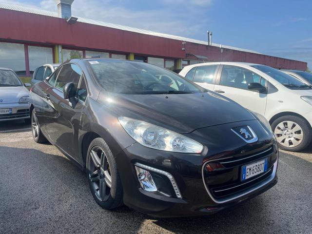 PEUGEOT 308 usata, con Airbag