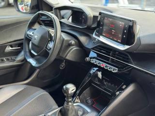 PEUGEOT 2008 usata, con Cruise Control
