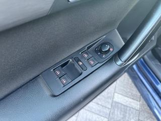 VOLKSWAGEN Passat usata, con Climatizzatore