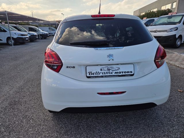 PEUGEOT 208 usata, con Boardcomputer