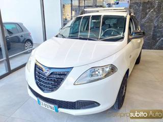 LANCIA Ypsilon usata, con Airbag