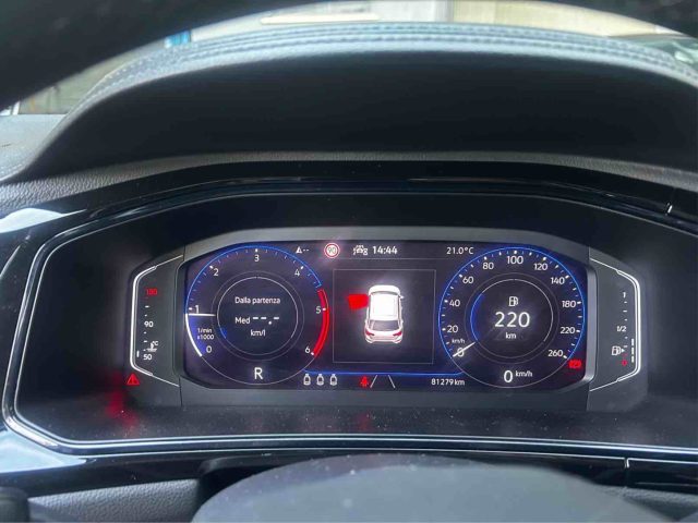 VOLKSWAGEN T-Roc usata, con ESP