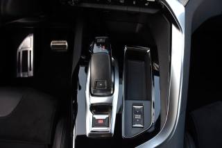 PEUGEOT 3008 usata, con USB