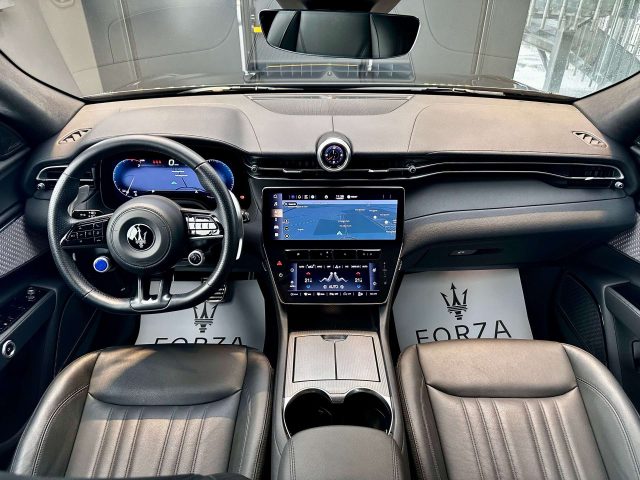 MASERATI Grecale usata, con Sistema di navigazione