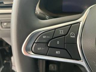 RENAULT Captur usata, con Sensori di parcheggio posteriori