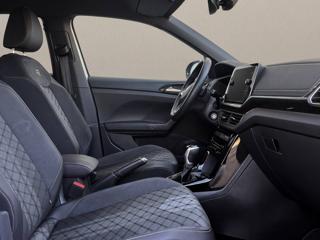 VOLKSWAGEN T-Cross usata, con Controllo automatico clima
