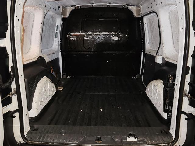 RENAULT Kangoo usata, con MP3