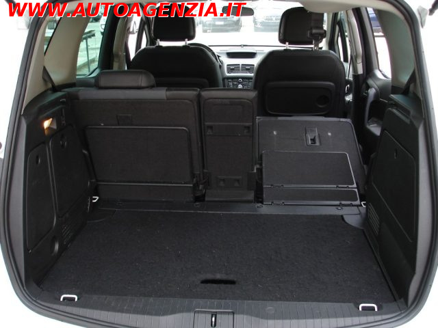OPEL Meriva usata 15