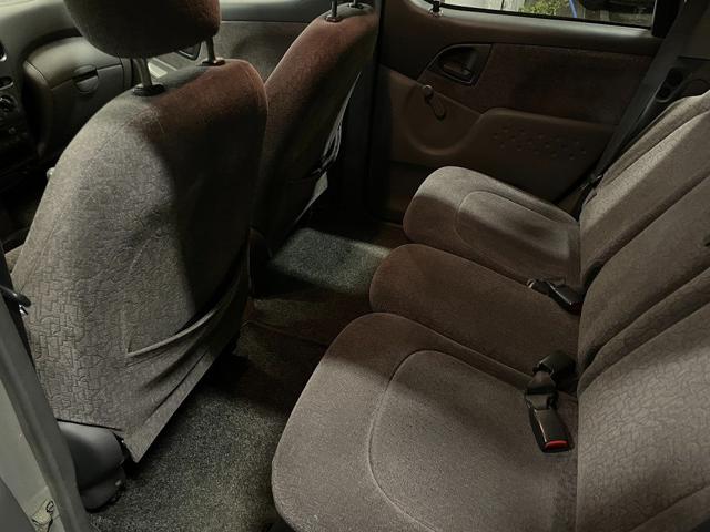 TOYOTA Yaris usata 13