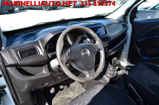 OPEL Combo usata, con Servosterzo