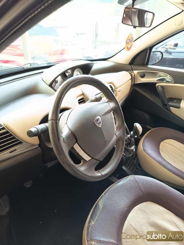 LANCIA Ypsilon usata 21
