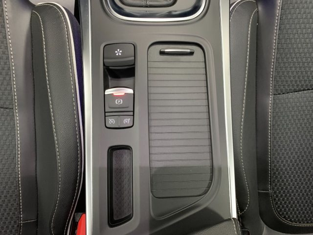 RENAULT Megane usata, con Fari direzionali