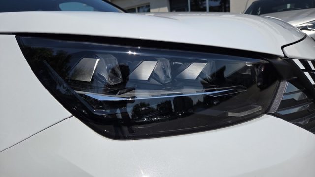PEUGEOT 2008 usata, con Cerchi in lega
