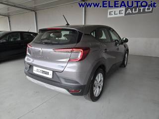 RENAULT Captur usata, con Autoradio
